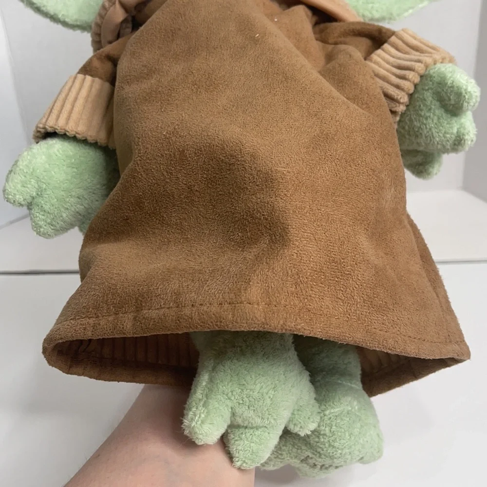 STAR WARS YODA SCENTSY BUDDY PLUSH W/ SACHET - Picture 7 of 11